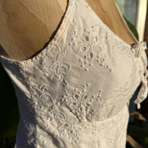 Eyelet tank 🌿 - Picture 4 of 8